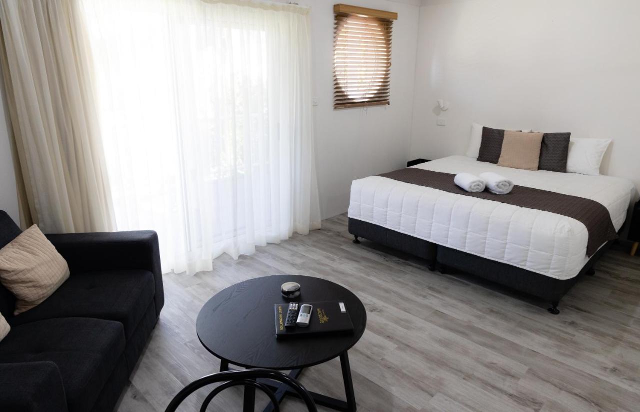 Aston Hill Motor Lodge Port Macquarie Extérieur photo