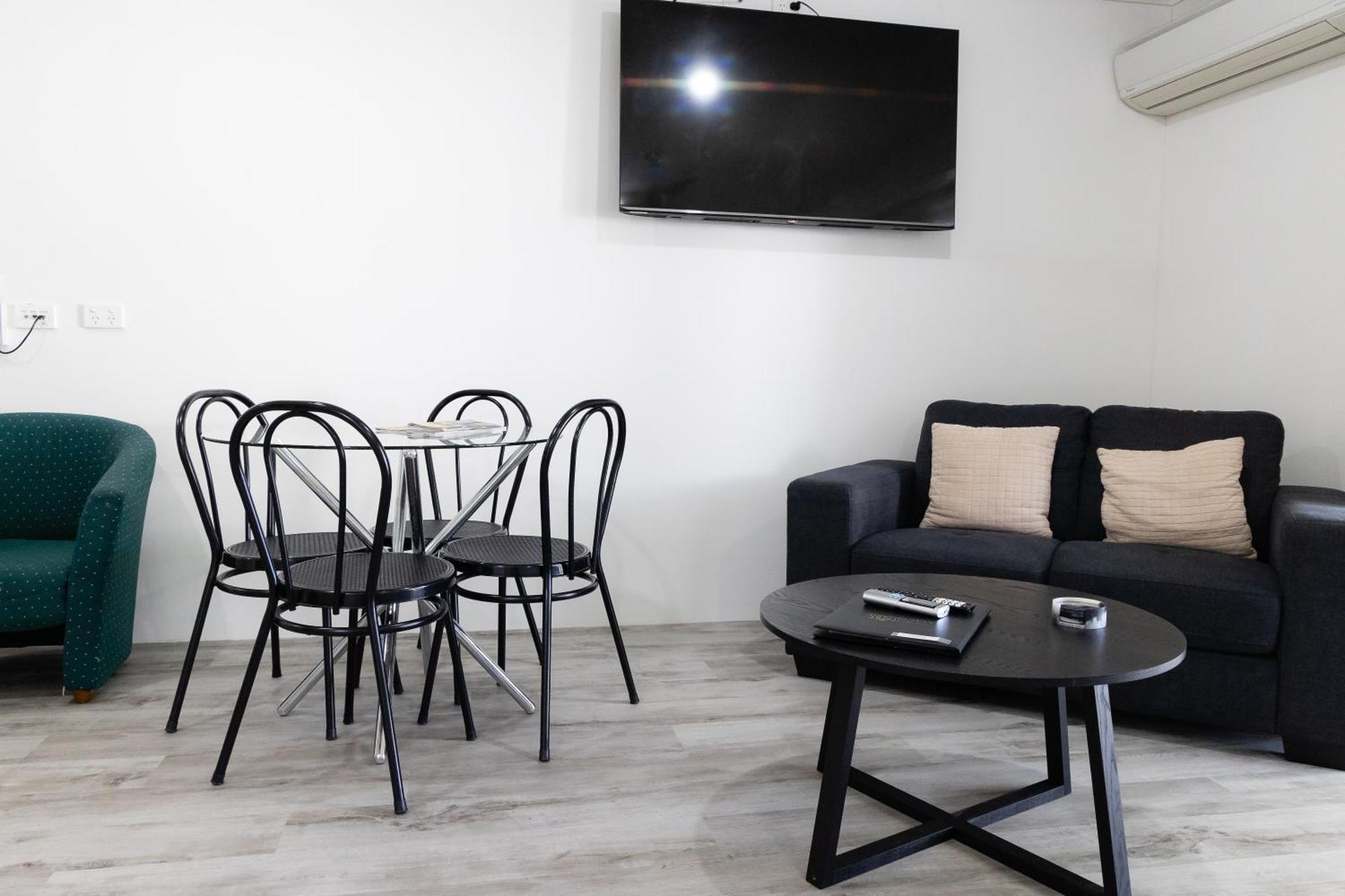 Aston Hill Motor Lodge Port Macquarie Extérieur photo